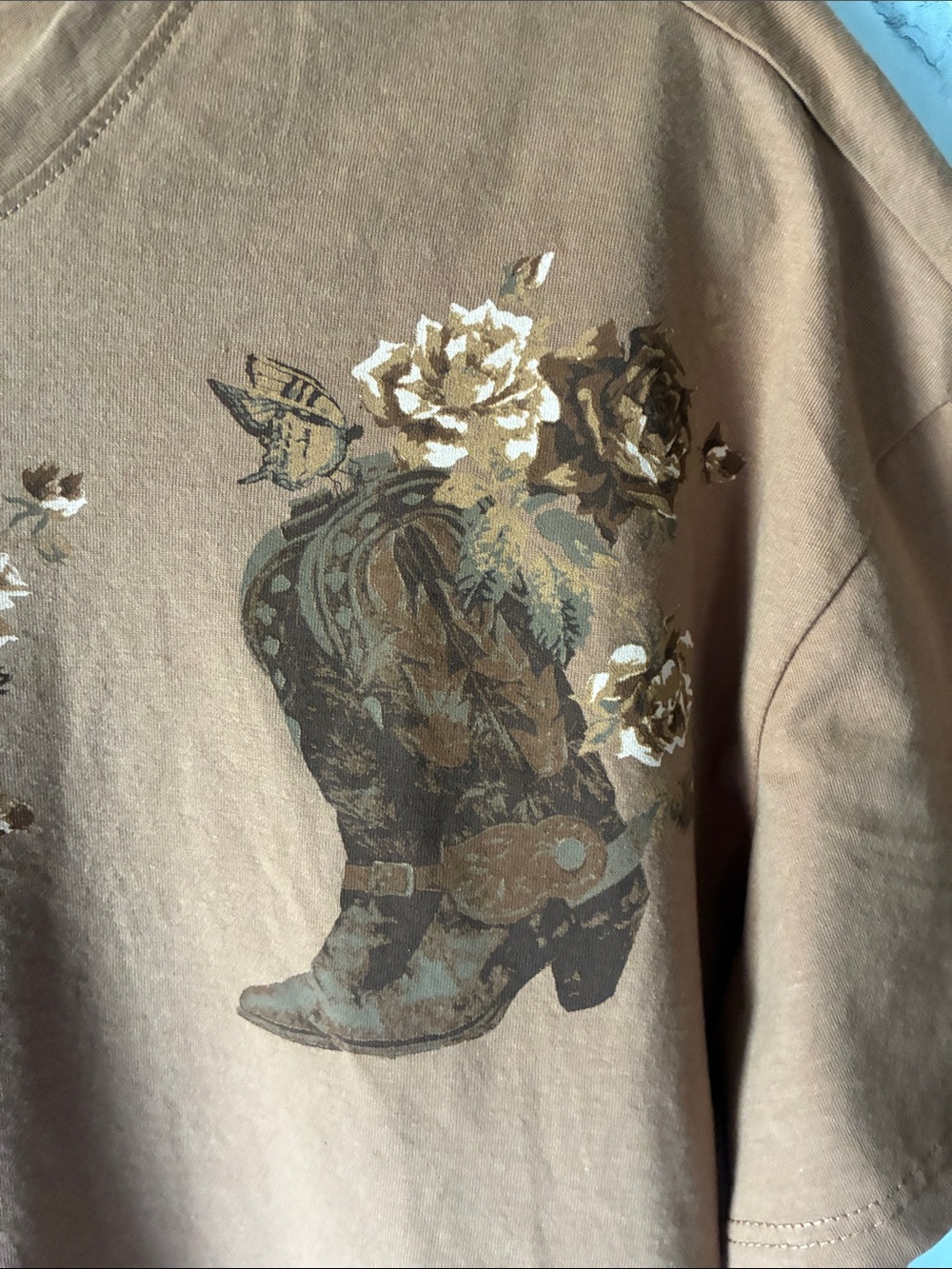 Maurices L Tan Graphic Short Sleeve Tee - Picture 5 of 9
